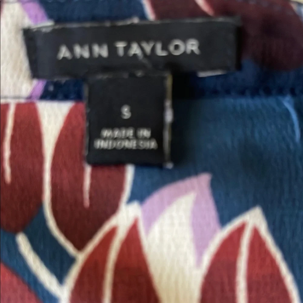 Ann Taylor Floral Blouse - Navy and Red - Picture 2 of 9